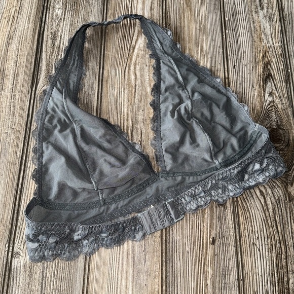 Free People Lace Bralette in Gray large halter like new lined - Picture 4 of 4